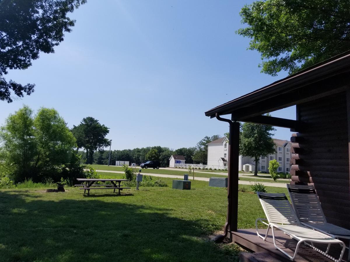 Mariner'S Village Resort Carlyle Kültér fotó