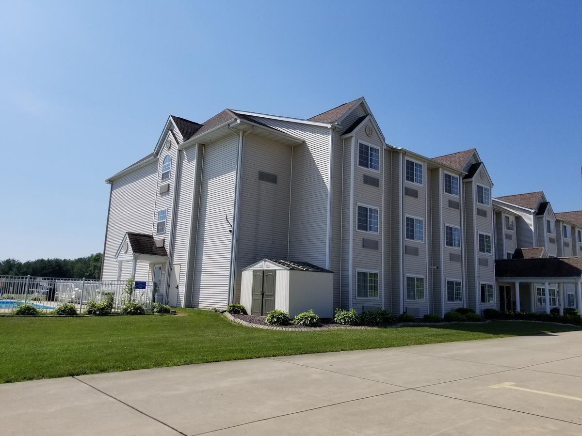 Mariner'S Village Resort Carlyle Kültér fotó